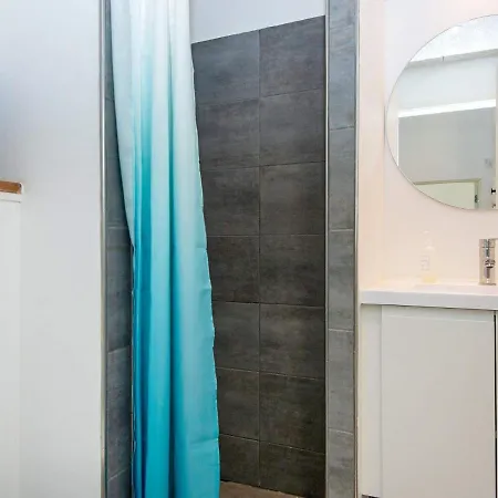 Luxury Retreat With Pool بيت للعطل *
